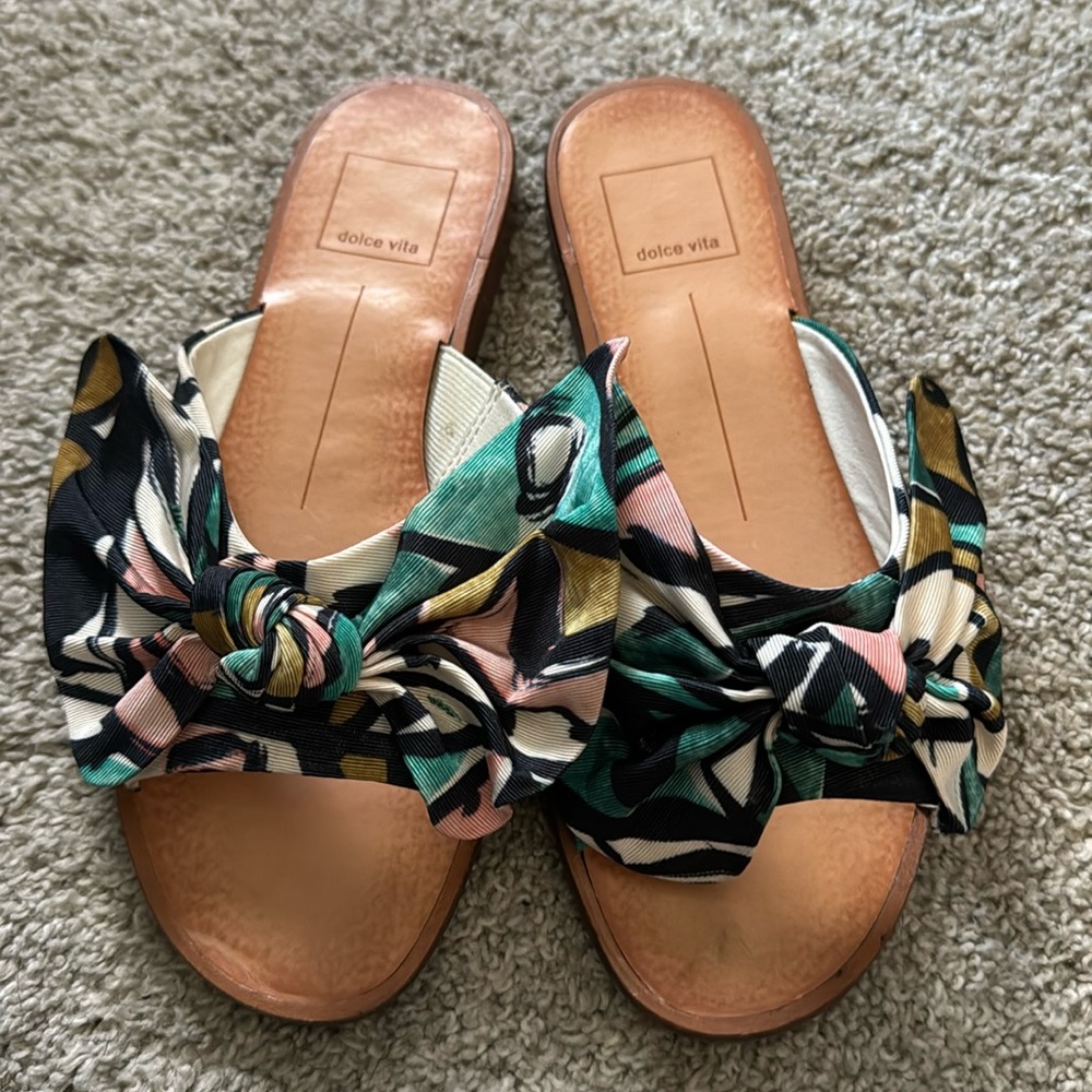 Dolce Vita summer sandals